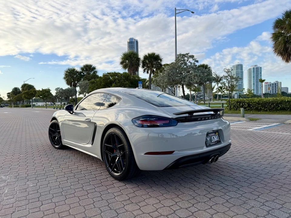 2019 Porsche 718 Cayman S - Image 8 of 21