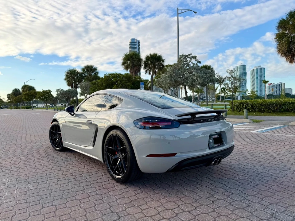 2019 Porsche 718 Cayman S - Image 8 of 21