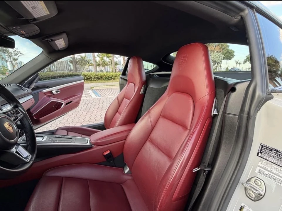 2019 Porsche 718 Cayman S - Image 15 of 17