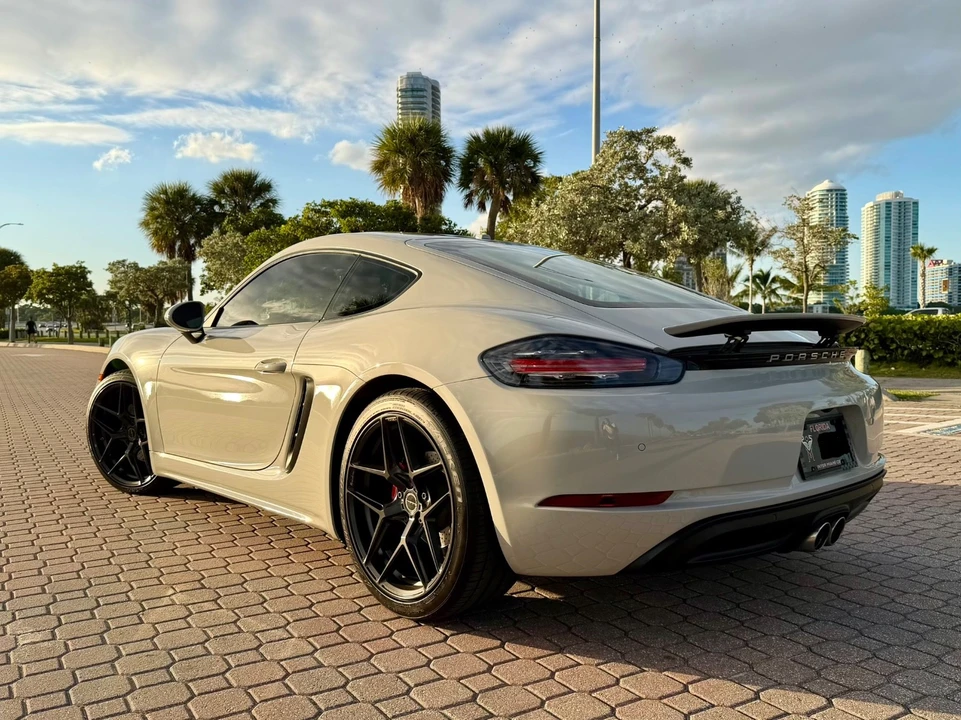2019 Porsche 718 Cayman S - Image 10 of 21