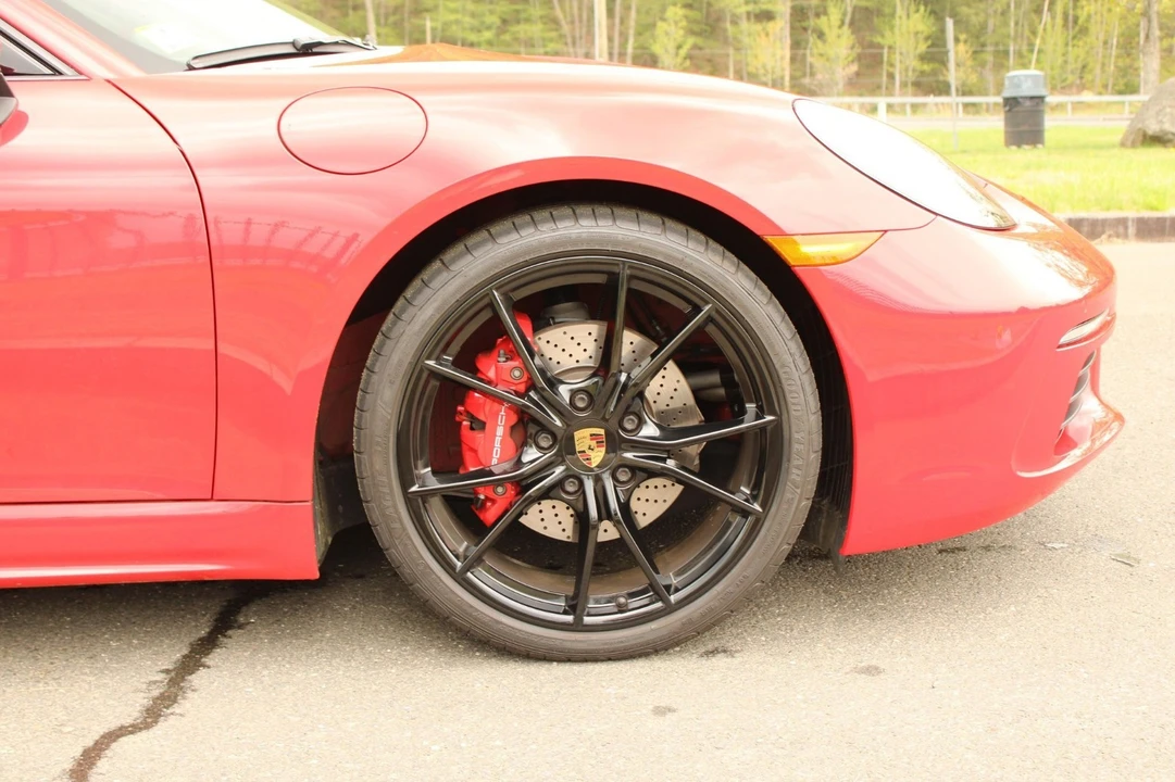 2019 Porsche 718 Cayman S - Image 7 of 13