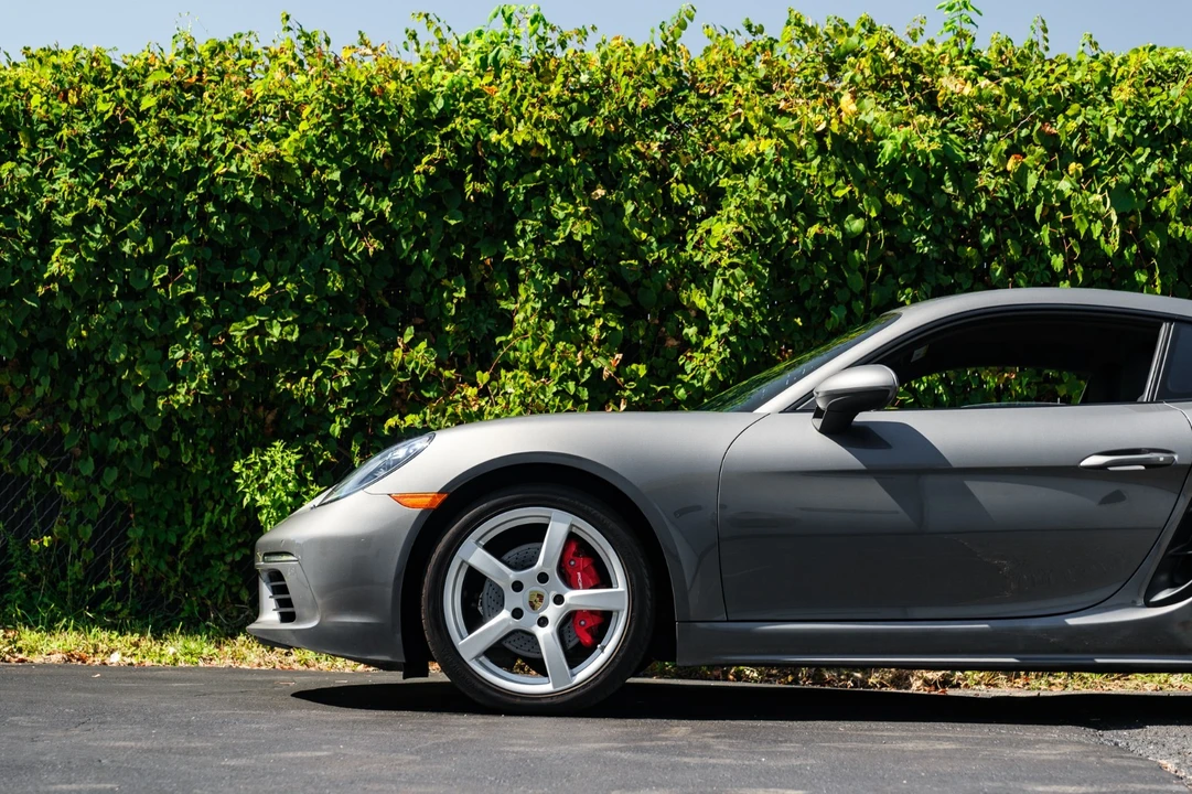 2019 Porsche 718 Cayman - Image 2 of 21