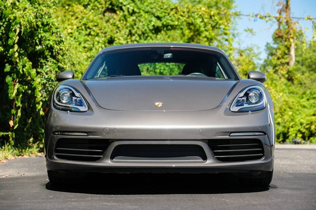 2019 Porsche 718 Cayman - Image 10 of 21