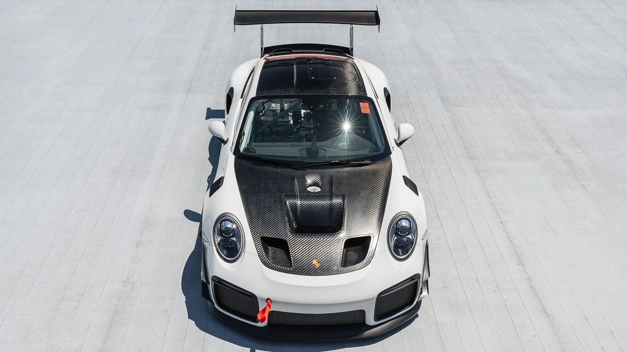 2019 Porsche 991 GT2 RS - Image 9 of 31