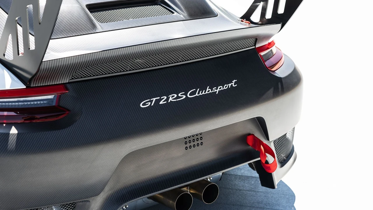 2019 Porsche 991 GT2 RS - Image 18 of 31
