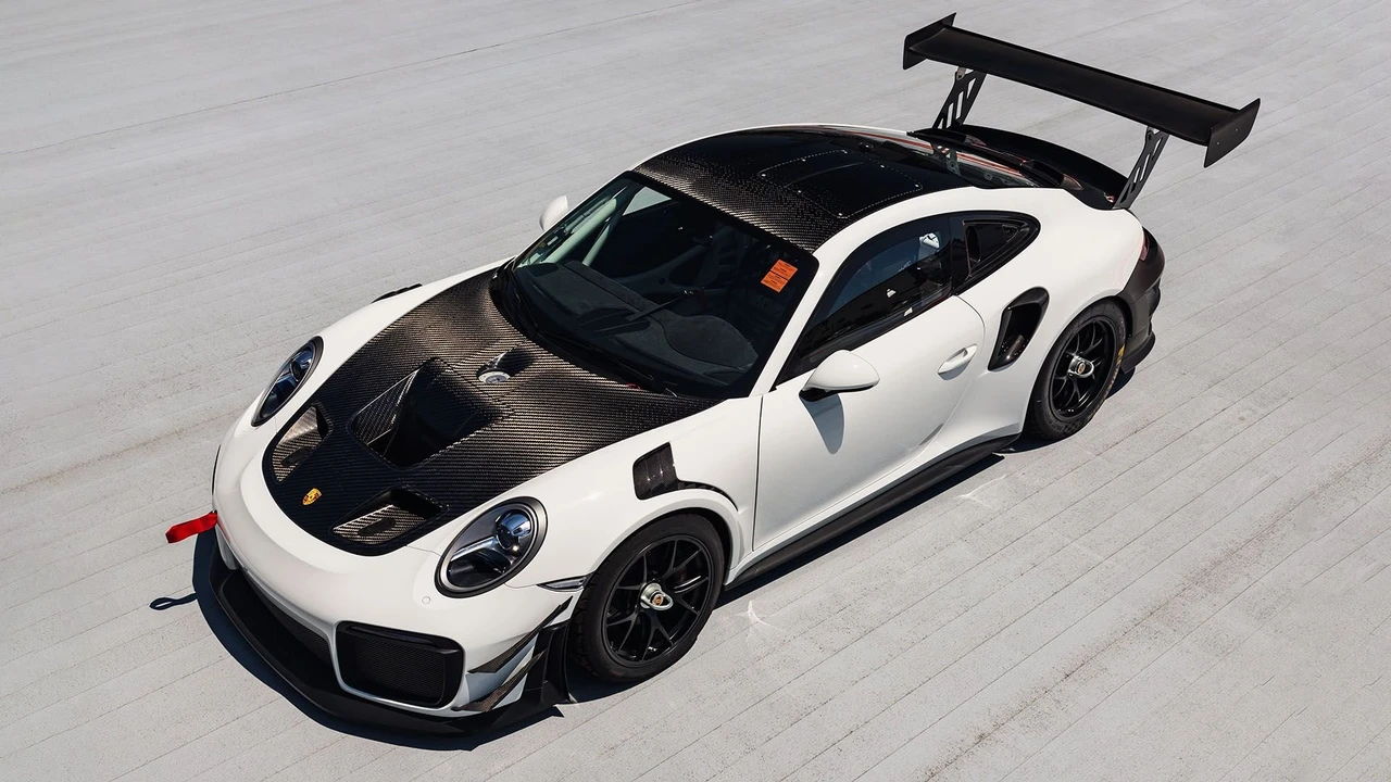 2019 Porsche 991 GT2 RS - Image 6 of 31