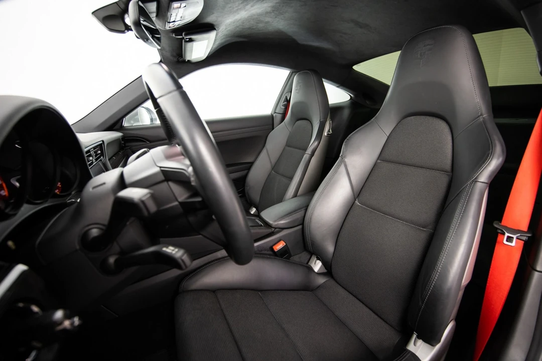 2019 Porsche 991 GT3 - Image 13 of 31
