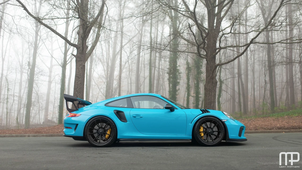 2019 Porsche 991 GT3 RS - Image 11 of 31