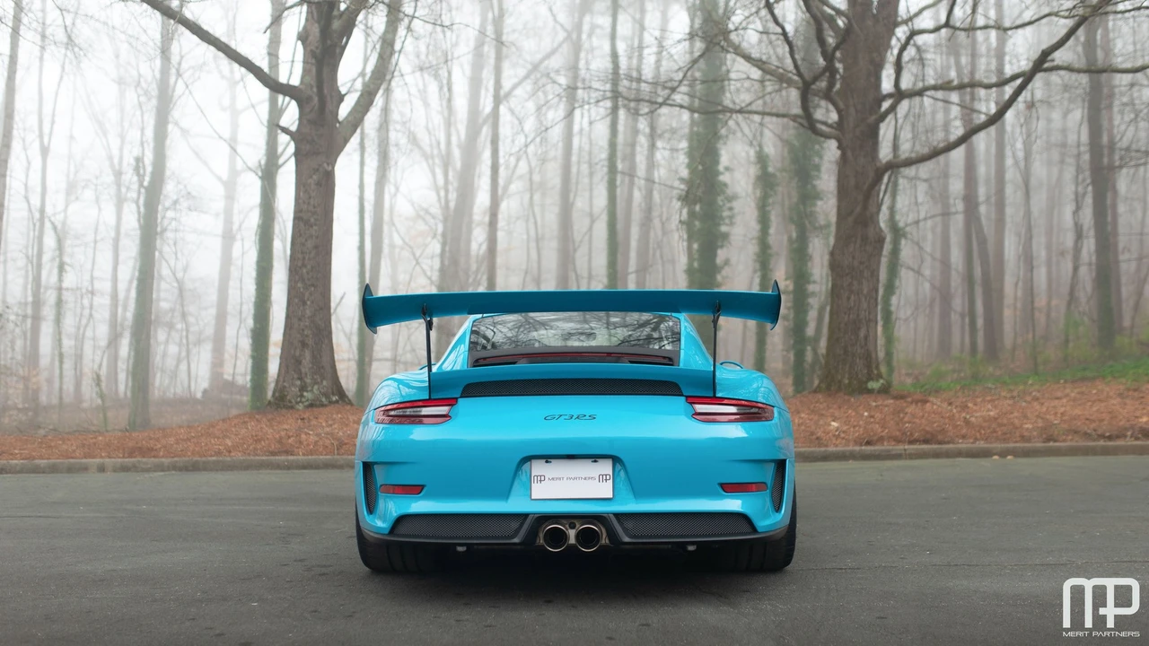 2019 Porsche 991 GT3 RS - Image 17 of 31