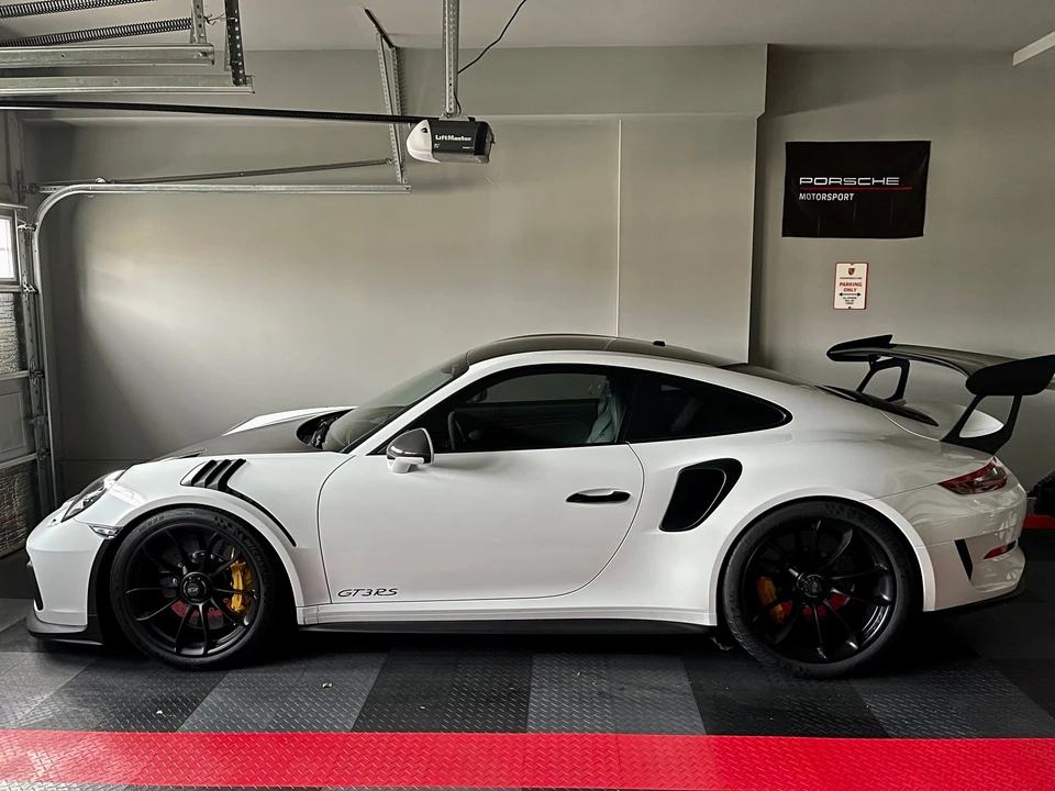 2019 Porsche 991 GT3 RS - Image 2 of 6