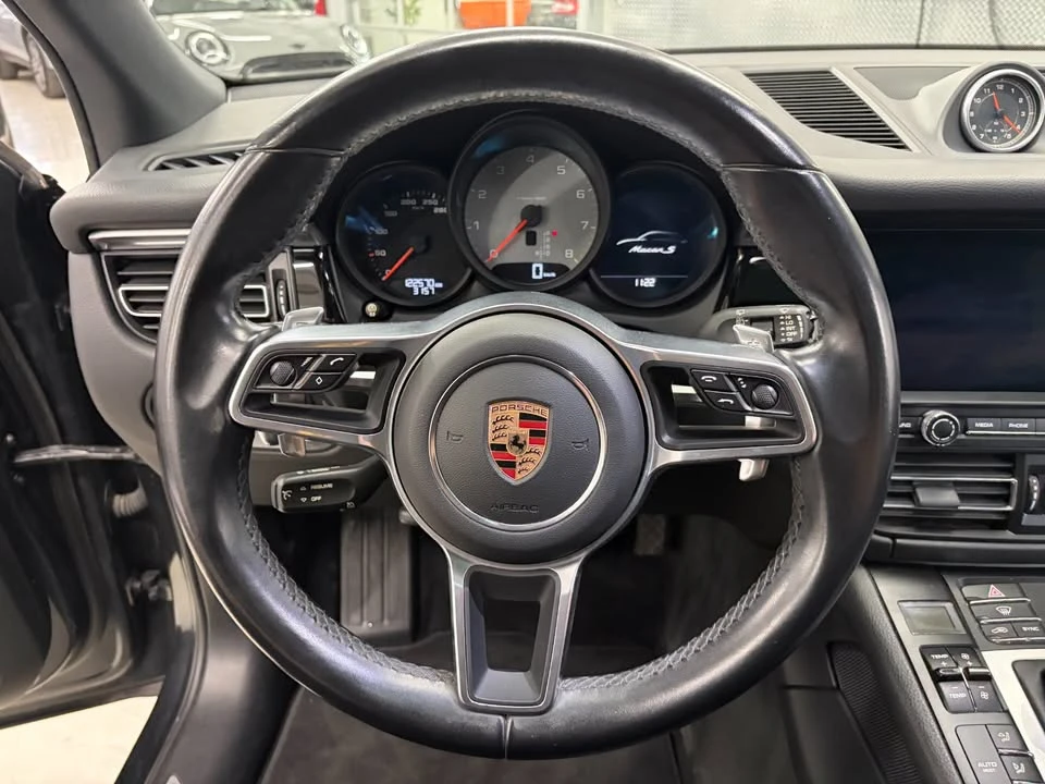 2019 Porsche Macan S - Image 10 of 20