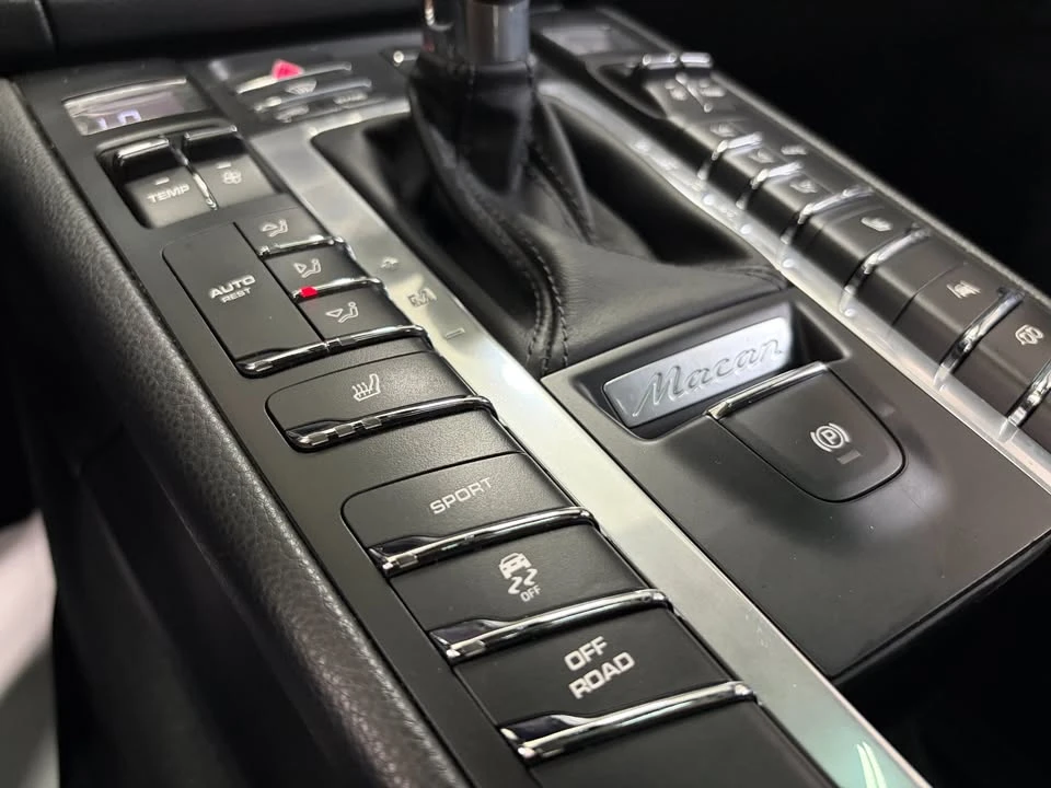 2019 Porsche Macan S - Image 14 of 20