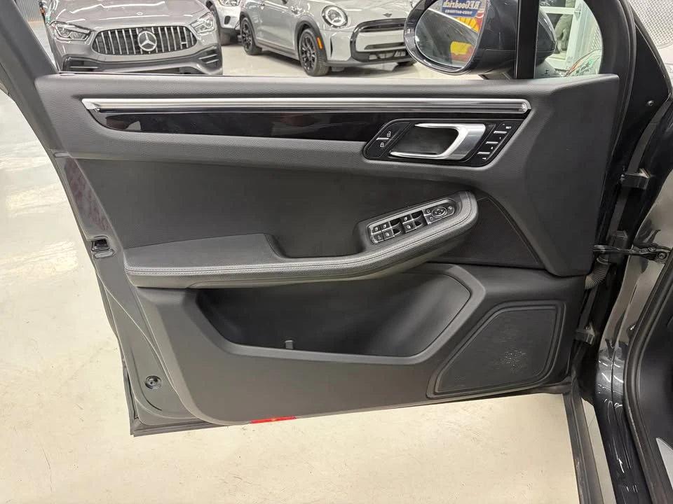 2019 Porsche Macan S - Image 9 of 20