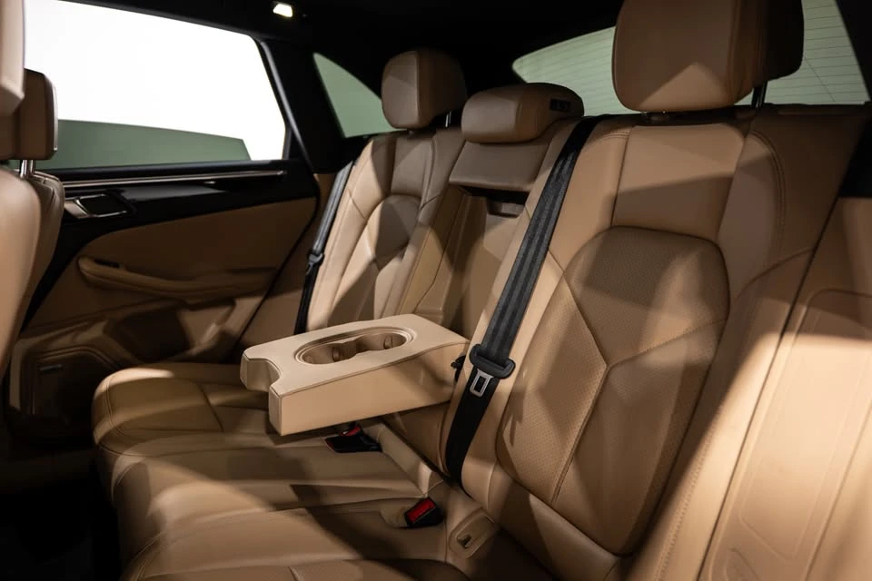 2019 Porsche Macan S - Image 14 of 17