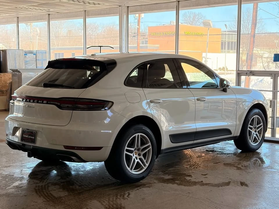 2019 Porsche Macan - Image 5 of 19