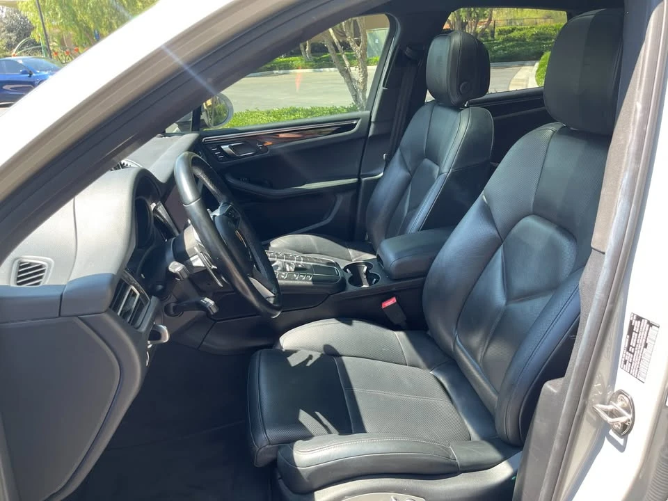 2019 Porsche Macan - Image 5 of 10