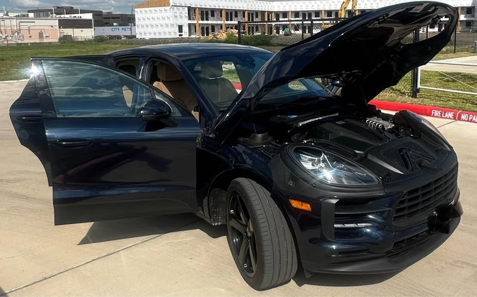 2019 Porsche Macan - Image 2 of 6
