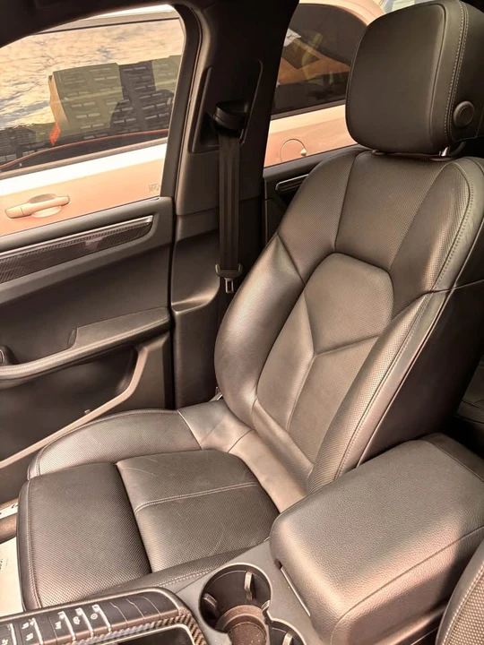 2019 Porsche Macan - Image 6 of 13