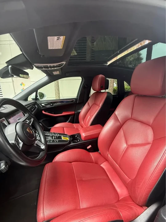 2019 Porsche Macan - Image 5 of 12