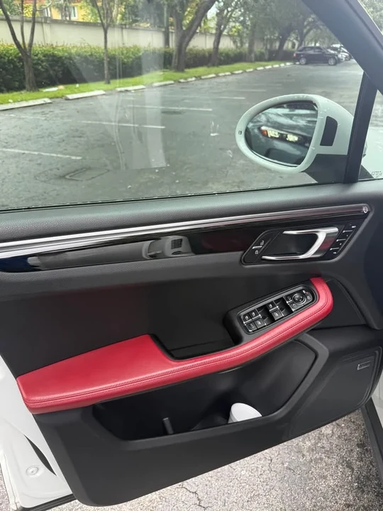 2019 Porsche Macan - Image 4 of 12