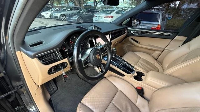 2019 Porsche Macan - Image 13 of 20