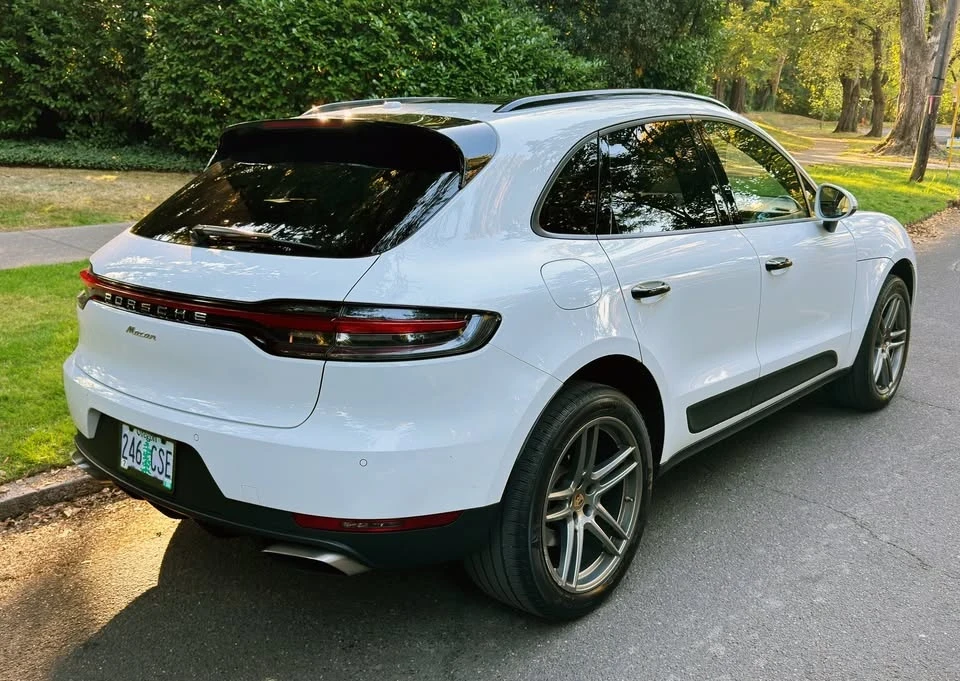 2019 Porsche Macan - Image 2 of 20