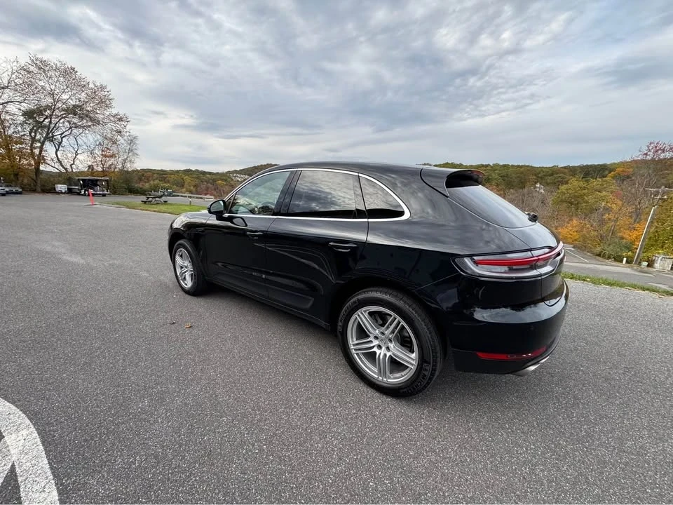 2019 Porsche Macan - Image 10 of 20