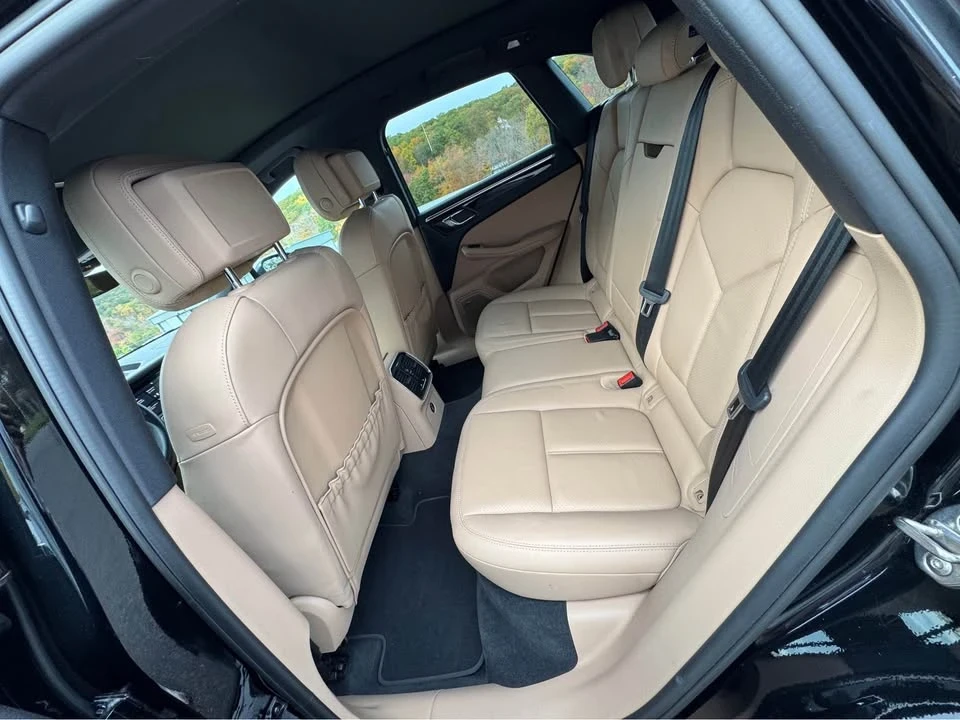 2019 Porsche Macan - Image 11 of 20