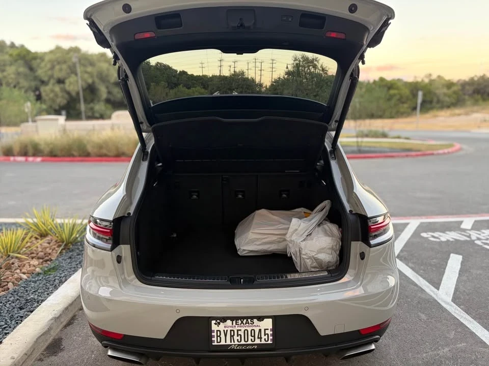 2019 Porsche Macan - Image 18 of 18