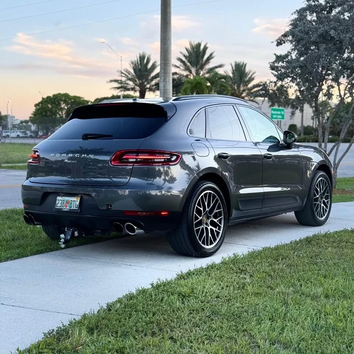 2019 Porsche Macan - Image 4 of 10