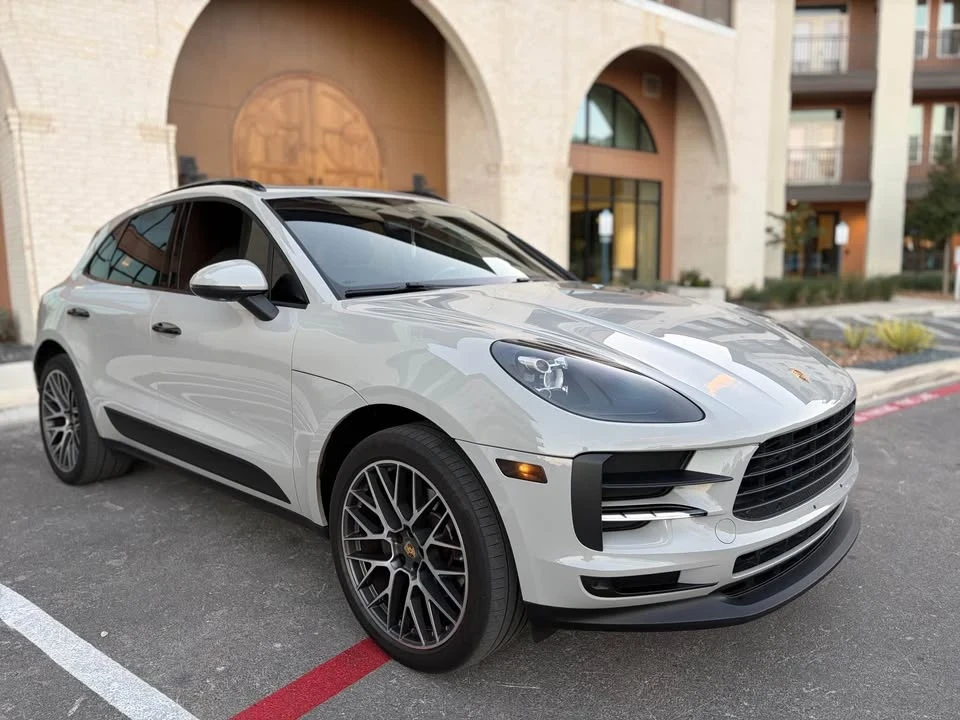 2019 Porsche Macan - Image 2 of 18