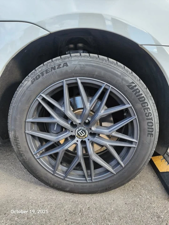 2019 Porsche Macan - Image 12 of 12
