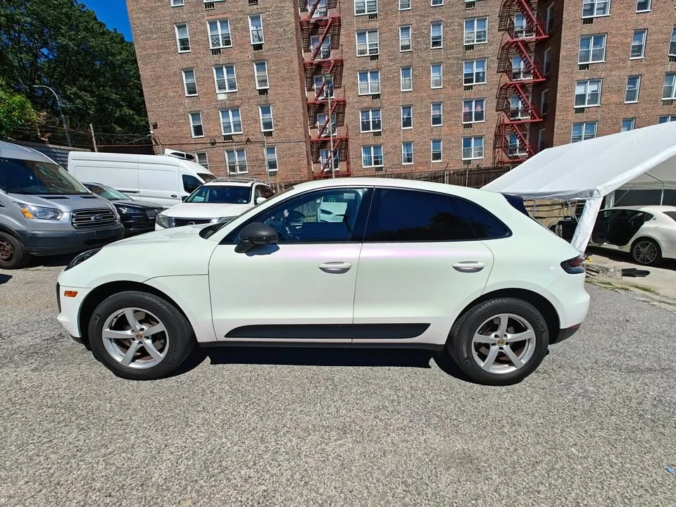 2019 Porsche Macan - Image 4 of 15