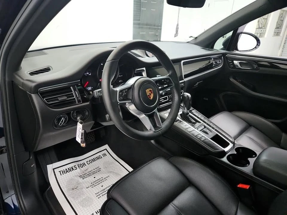 2019 Porsche Macan - Image 13 of 20
