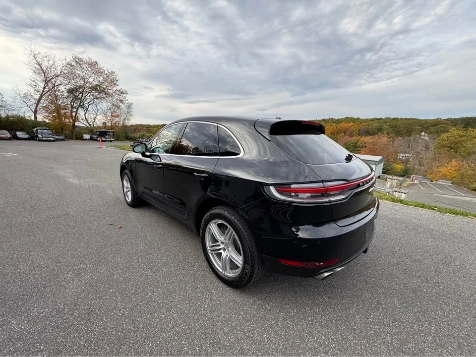 2019 Porsche Macan - Image 9 of 20