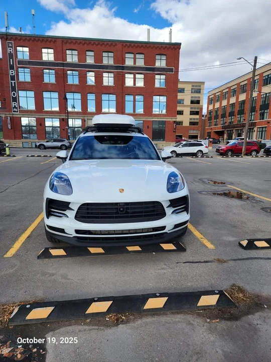 2019 Porsche Macan - Image 2 of 12