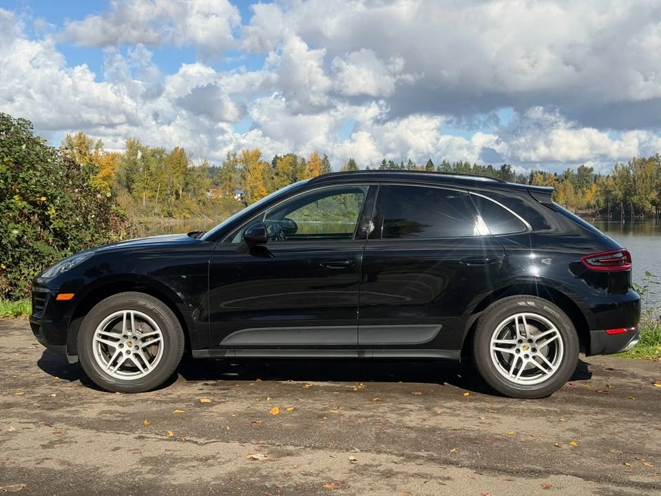 2019 Porsche Macan - Image 2 of 13