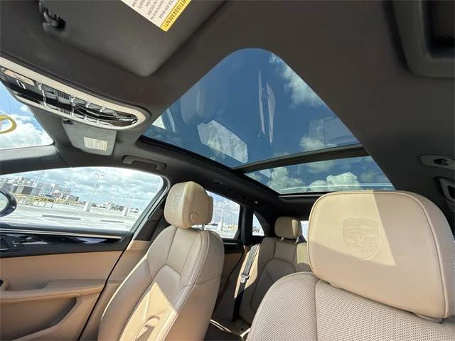 2019 Porsche Macan - Image 5 of 9