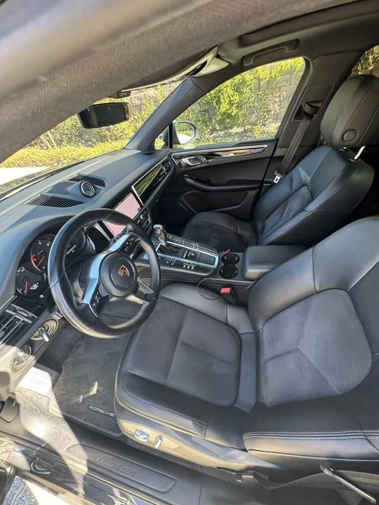 2019 Porsche Macan - Image 6 of 9