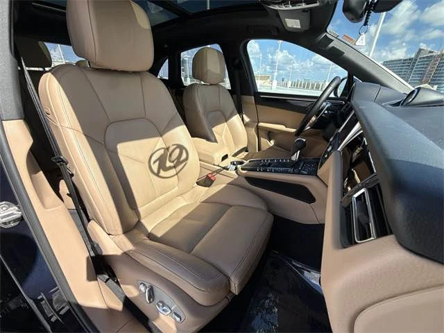 2019 Porsche Macan - Image 7 of 9