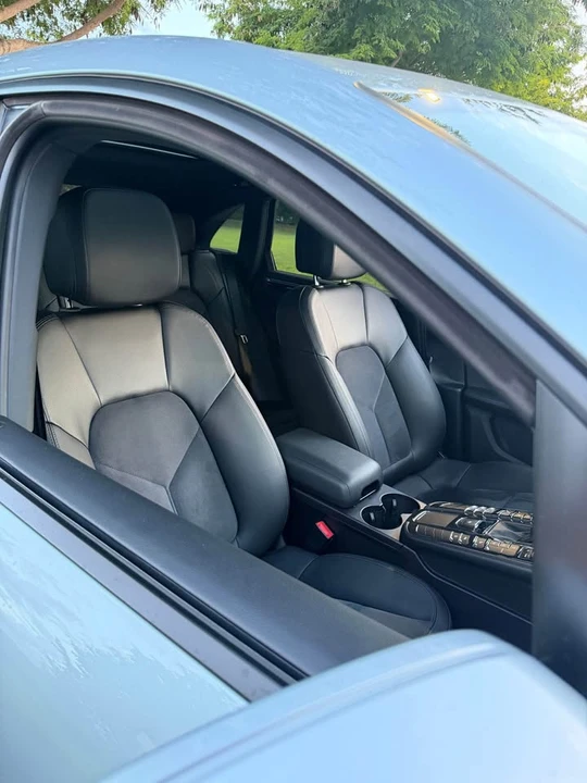 2019 Porsche Macan - Image 6 of 7