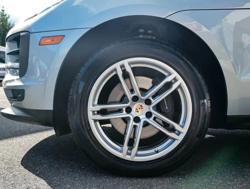 2019 Porsche Macan - Image 5 of 5