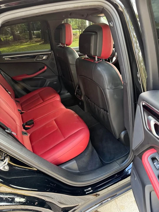 2019 Porsche Macan - Image 8 of 16