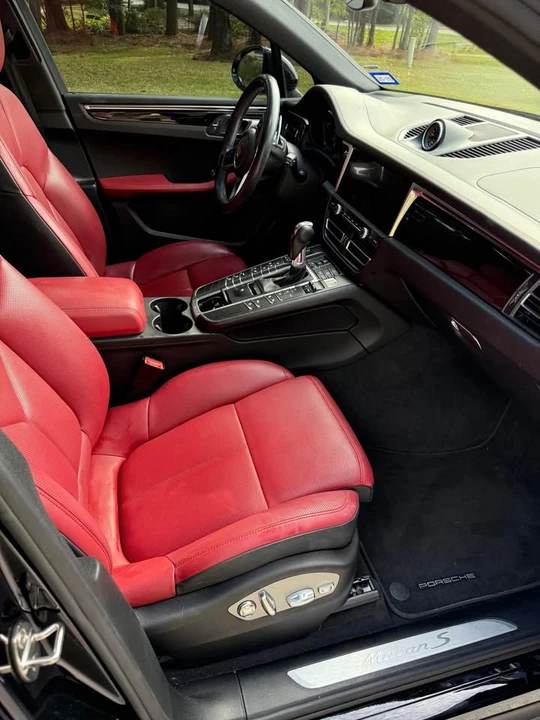 2019 Porsche Macan - Image 7 of 16