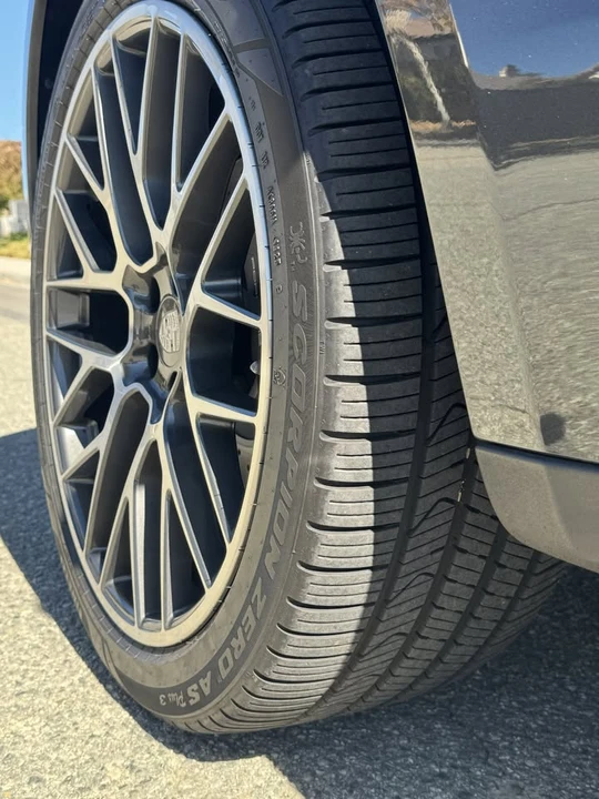 2019 Porsche Macan - Image 9 of 9