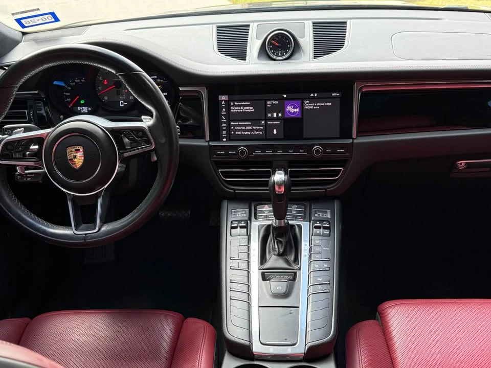 2019 Porsche Macan - Image 2 of 16