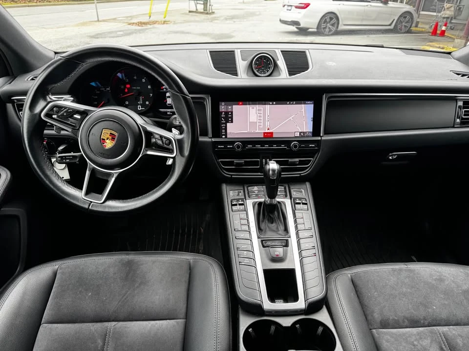 2019 Porsche Macan - Image 7 of 13