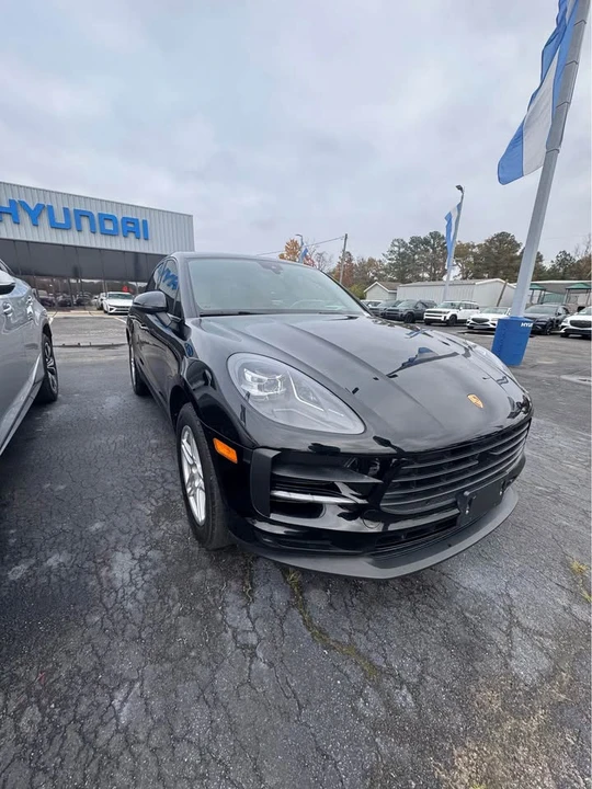 2019 Porsche Macan - Image 2 of 10
