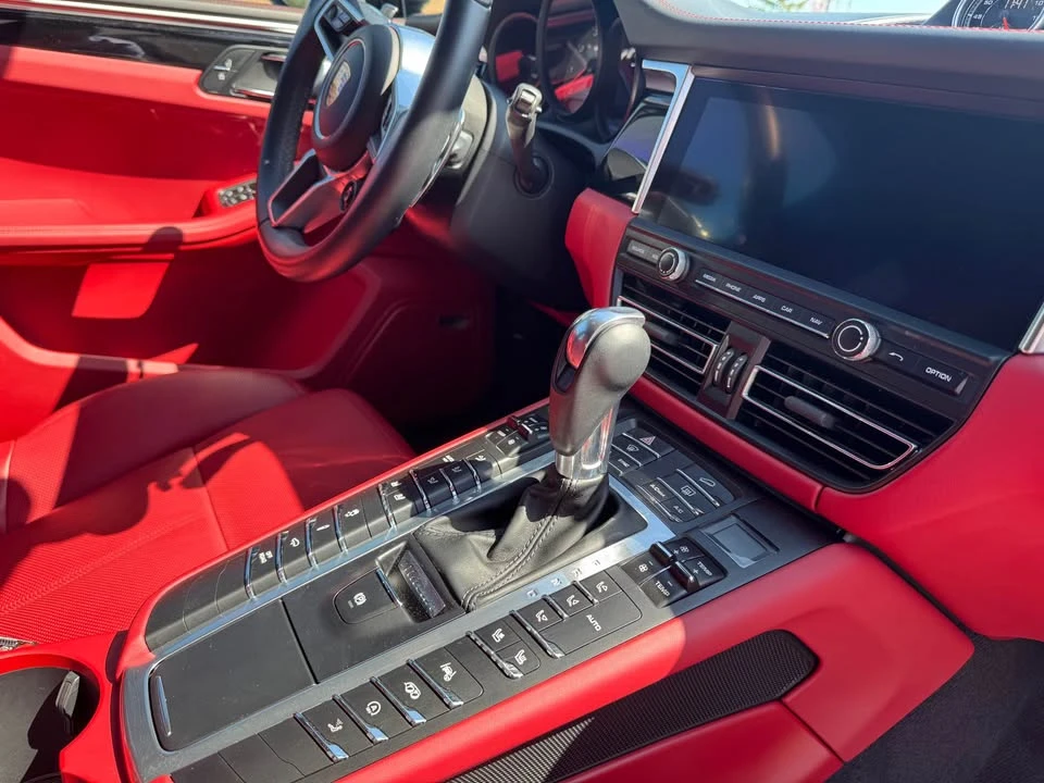 2019 Porsche Macan - Image 7 of 19