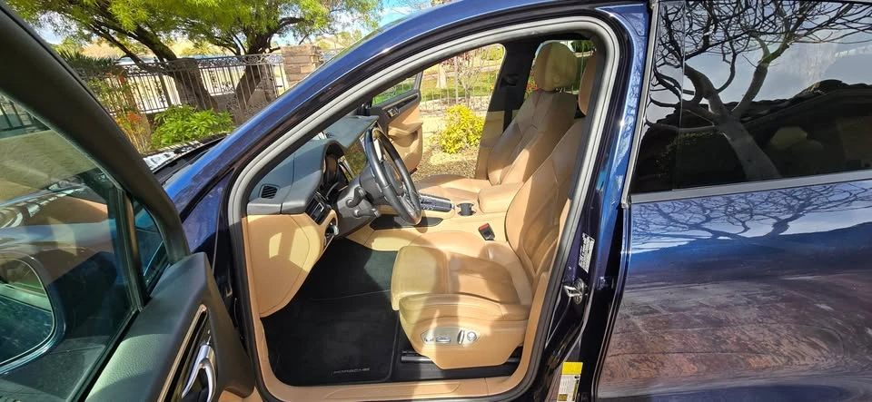 2019 Porsche Macan - Image 17 of 17